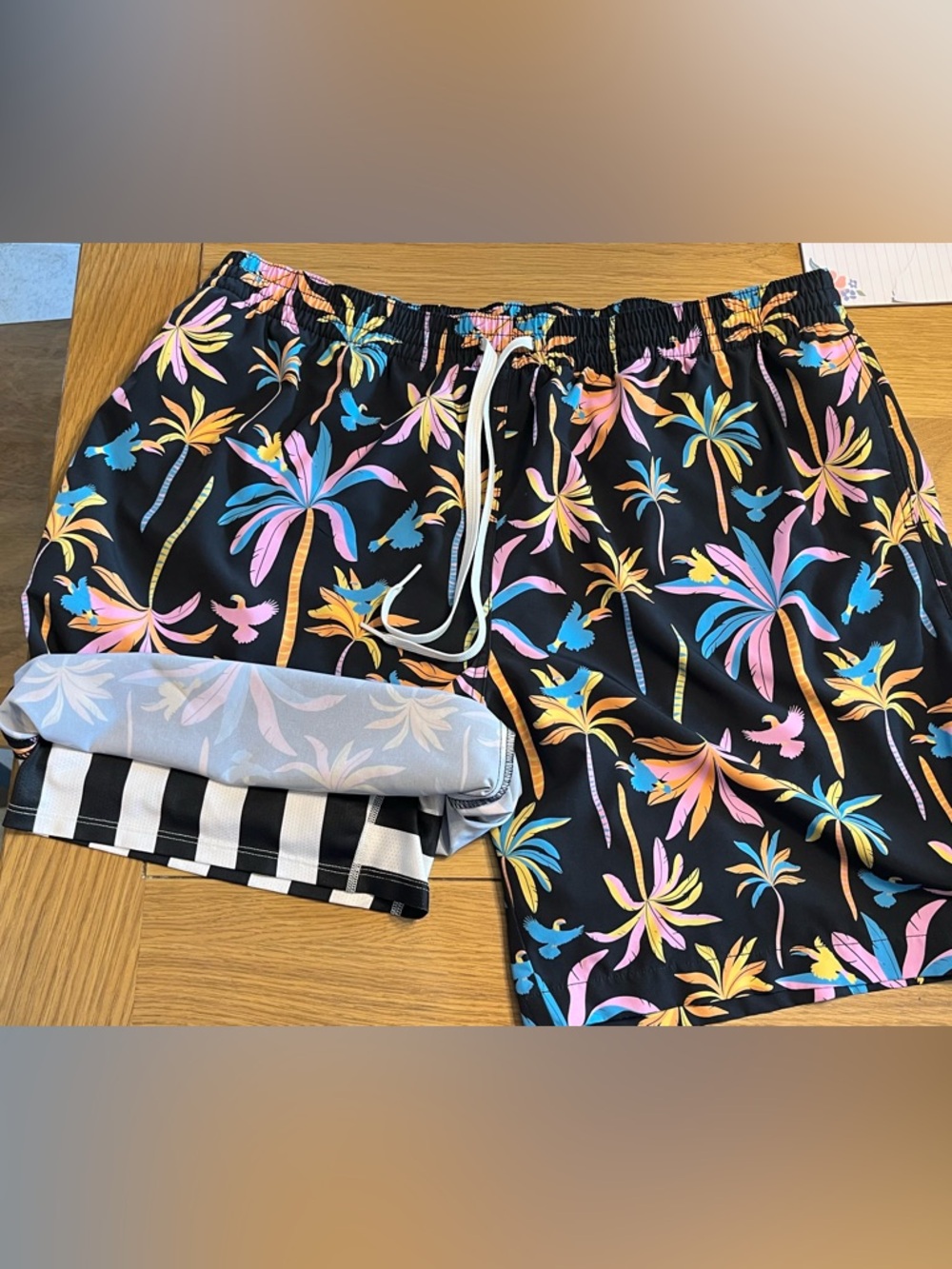 Men’s Chubbies Lined Swim Trunks Tropical print- size XXL - Picture 5 of 7